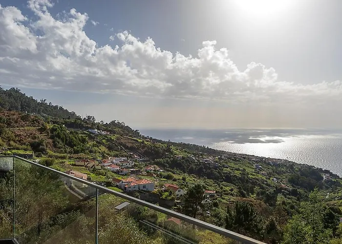 Villa Panoramica Iii *